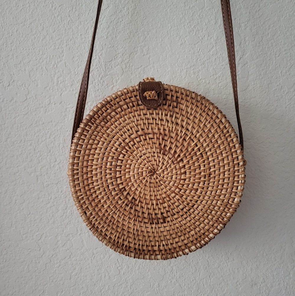 Rattan Circle Bag